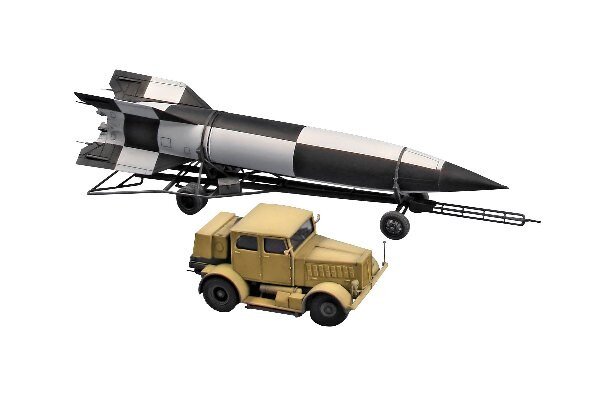 Revell 3310 SS-100 Gigant + Transporter + V2