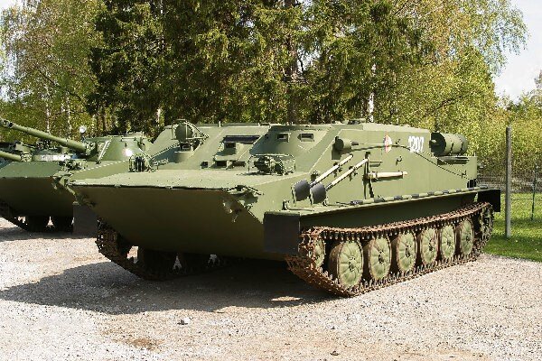 Revell 3313 BTR-50PK 1:72