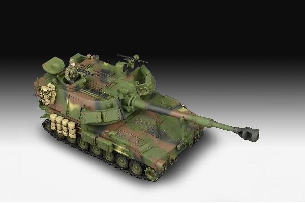 Revell 3331 1:72 M109A6