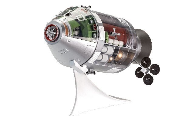 Revell 3703 Apollo 11 Spacecraft w/ Interior