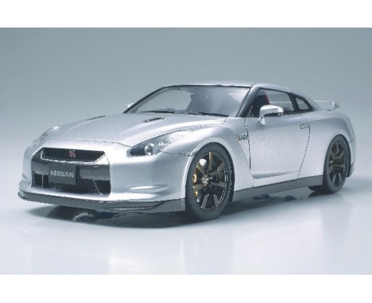 TAMIYA 24300 1/24 Nissan GT-R - 2