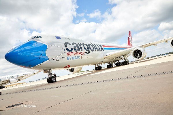 Revell 3836 Boeing 747-8F CARGOLUX LX-VCF ´Facemask´ 1:144