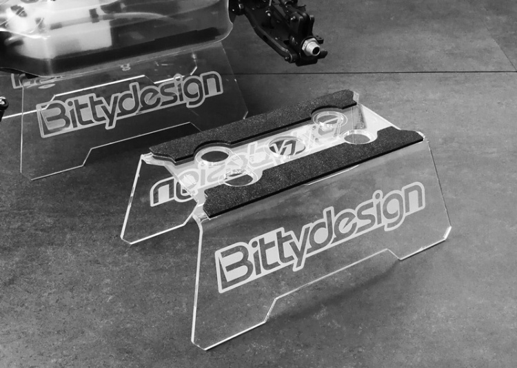 Bittydesign Car Stand 1/8 Buggy & Truggy Plastic - 2