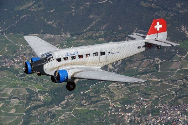 Revell 4975 1:72 Junkers Ju52/3m Civil