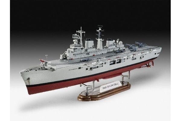 Revell 5172 1:700 HMS Invincible (Falkland War)