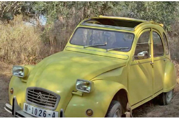 Revell 5663 Gift set James Bond 'Citroen 2 CV' 1:24