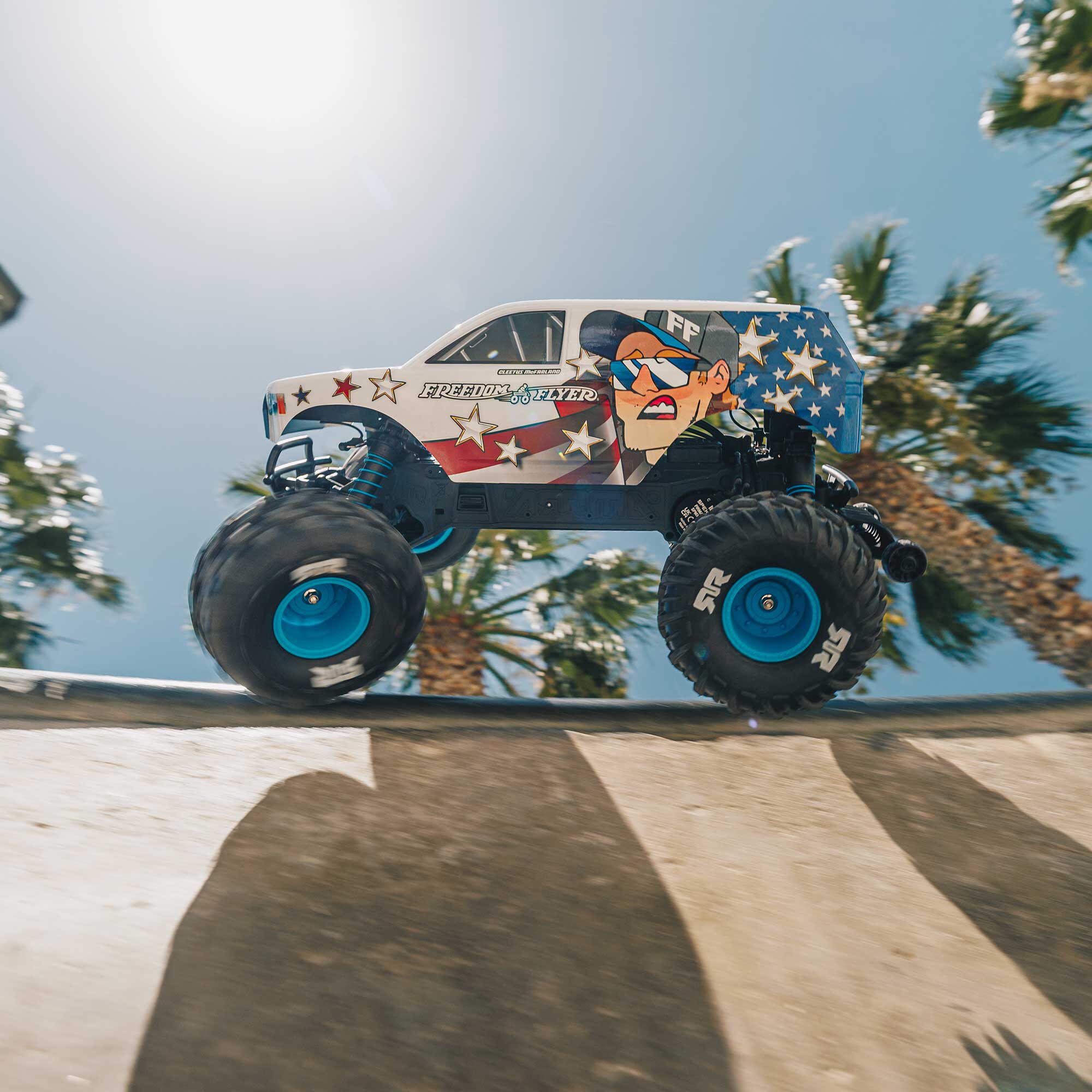 Arrma ARA3530SFFT1 1/10 FREEDOM FLYER 223S 2WD RTR Brushless Monster Truck (Battery & Charger Included), White - 3