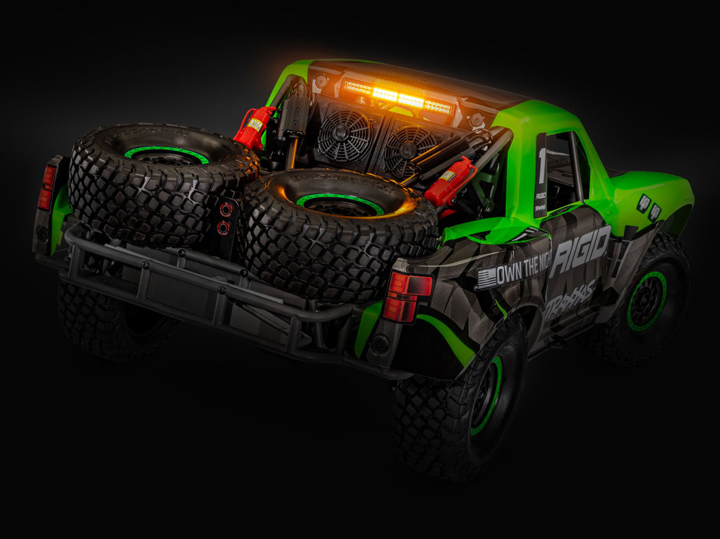 Traxxas UDR 4WD TQi TSM LED-set RTR RGD1 - 16