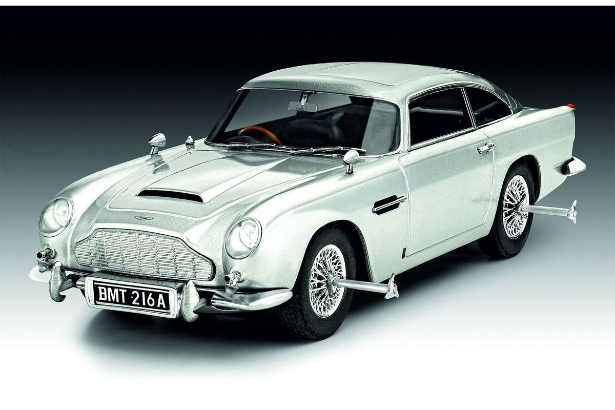 Revell 1055 Advent Calendar 'James Bond Aston Martin DB5' 1:24