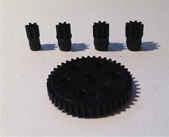 Delrin Pinion Gears incl. Main Gear