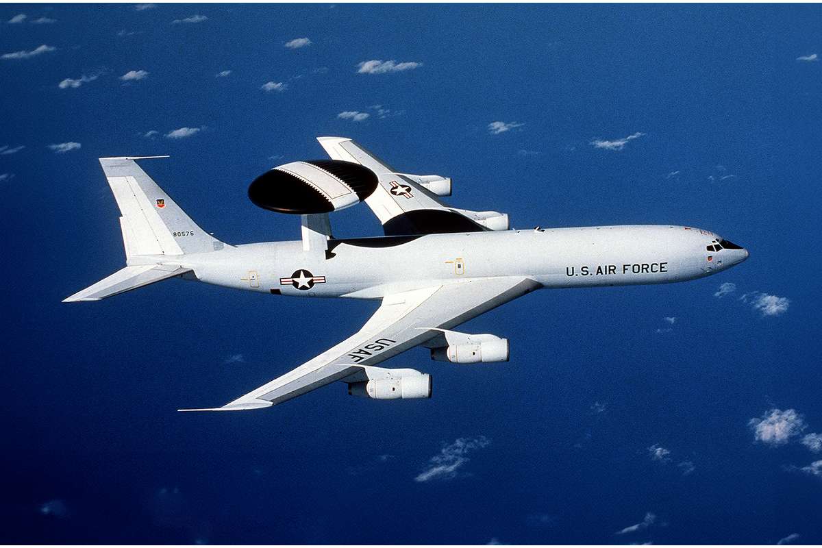 Revell 3794 Boeing E-3A 1:144