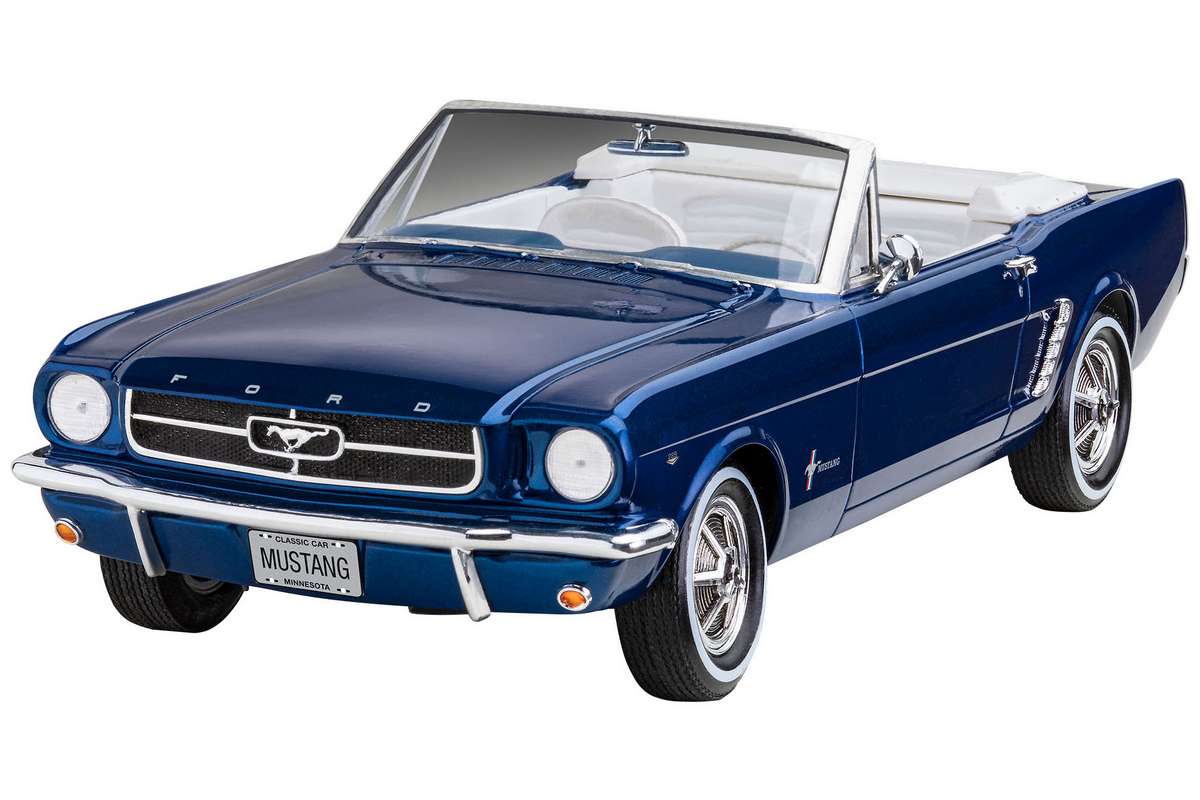 Revell 5647 Gift Set '60th Anniversary Ford Mustang' 1:24