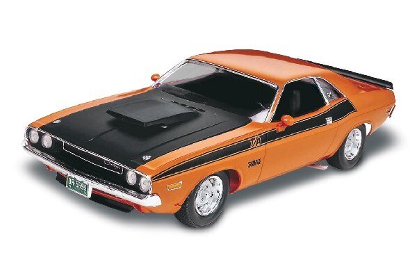 Revell 12596 1970 Dodge Challenger 2'n1