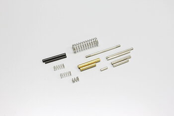 Kyosho GP108 SPRING AND SHAFT SET HANGING-ON RACER