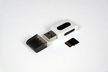 Habrok Vision SD Card and Reader