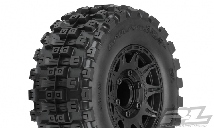 Pro-Line Badlands MX28 HP 2.8 på Fälg med Utbytbar Hex (2)