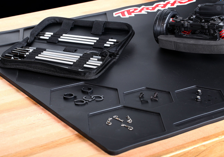 Traxxas 3426 Meck-Underlägg Gummi 91x51cm (36x20'') - 4