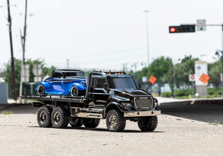 TRX-6 Ultimate RC Hauler 6x6 TQi Black - 10