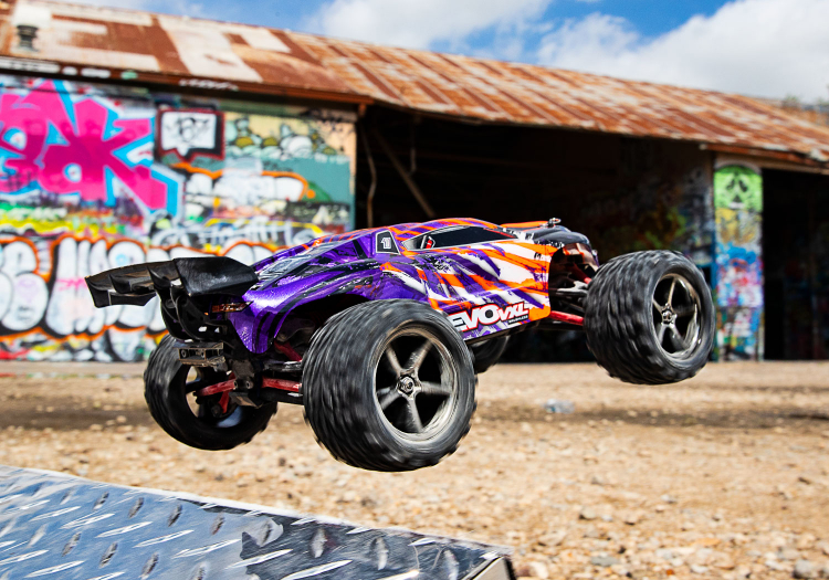 Traxxas E-Revo 1/16 VXL 4WD RTR TQi TSM Lila - USB Med Batt/Laddare - 8