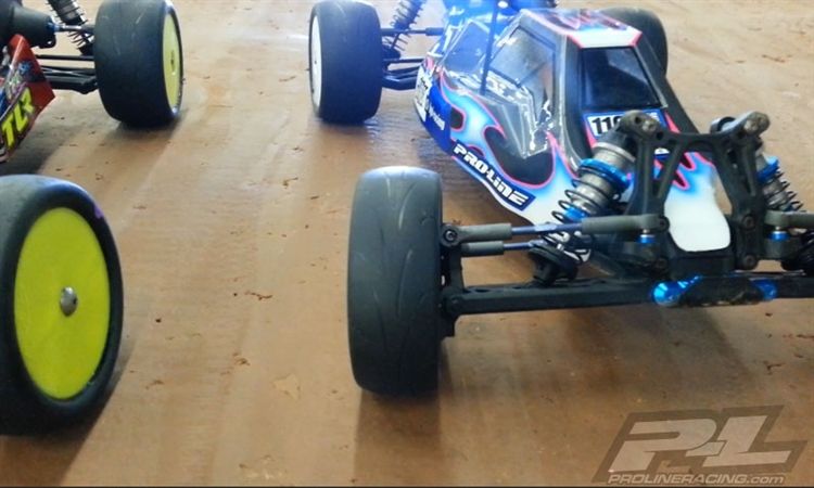 Pro-Line Prime 2.2 M4 Slicks 4wd fram (2) - 2