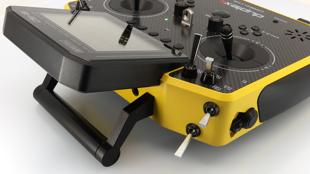 Jeti JDEX-TDS16II-CLYL Transmitter Duplex DS-16 II.- Carbon Line Yellow Lacquered - 10