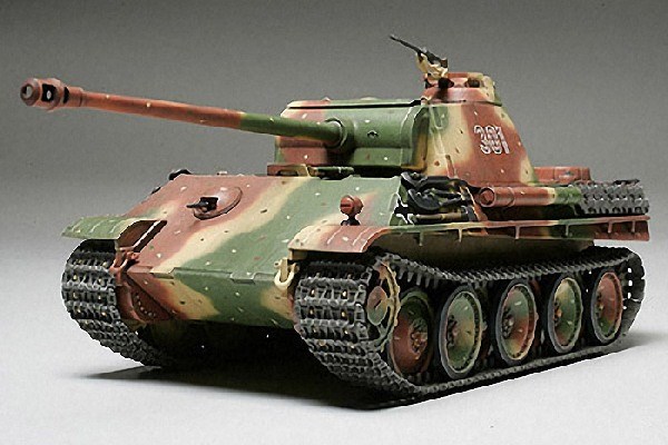 TAMIYA 32520 1/48 German Panther G