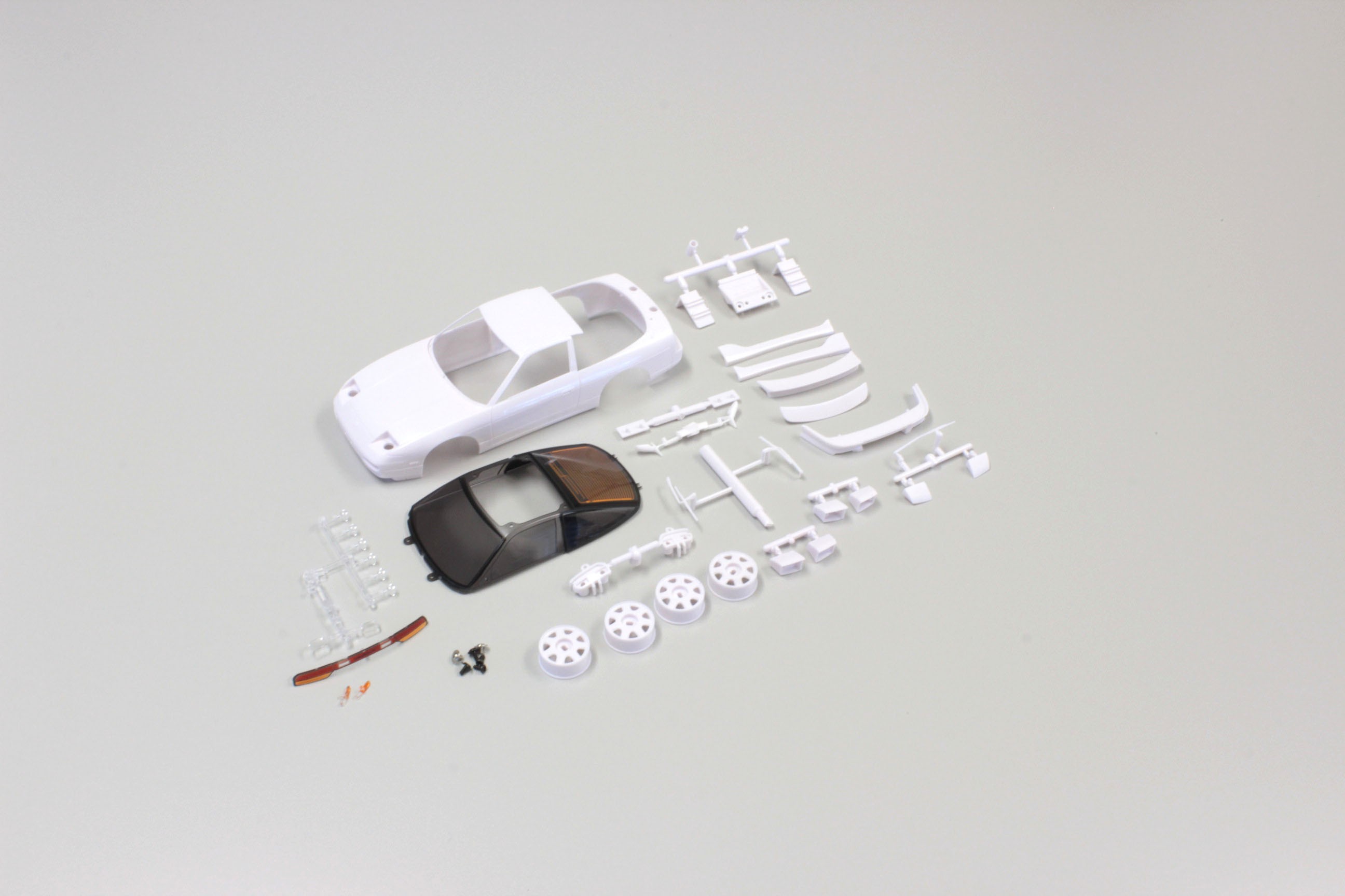 Kyosho MZN179 Bodyshell Nissan 180SX Mini-Z + 4WD Rims (White Body)