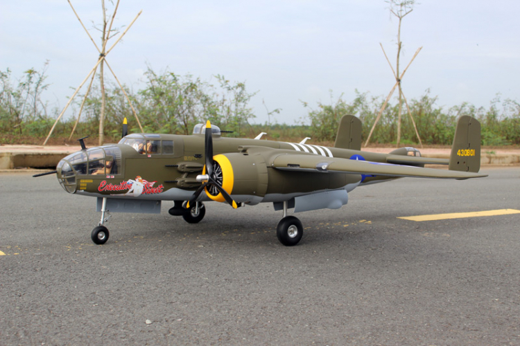 Seagull Mitchell B-25 20cc med ellandställ - 10