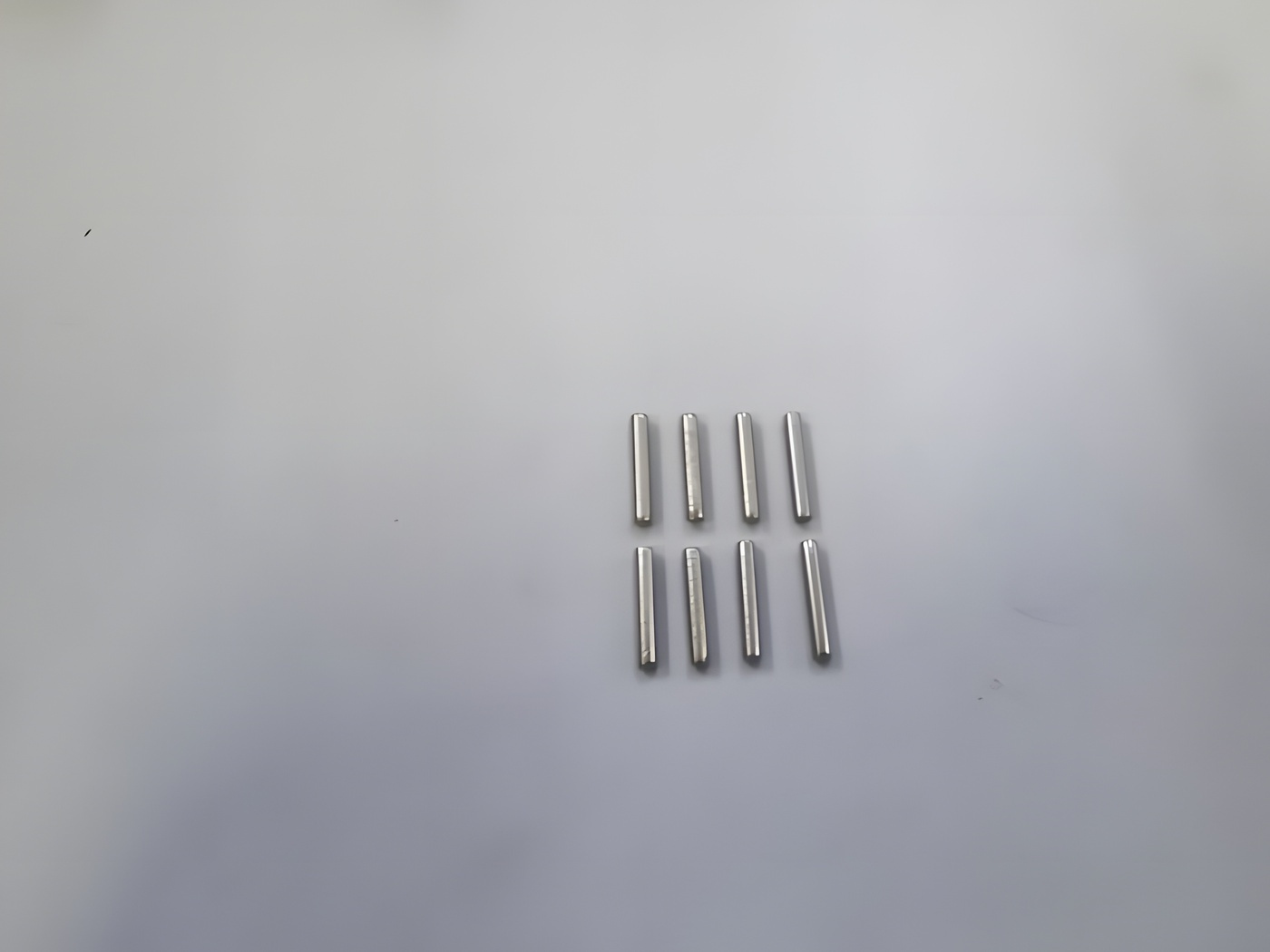 WLToys Shaft Pin 2x12mm (8)