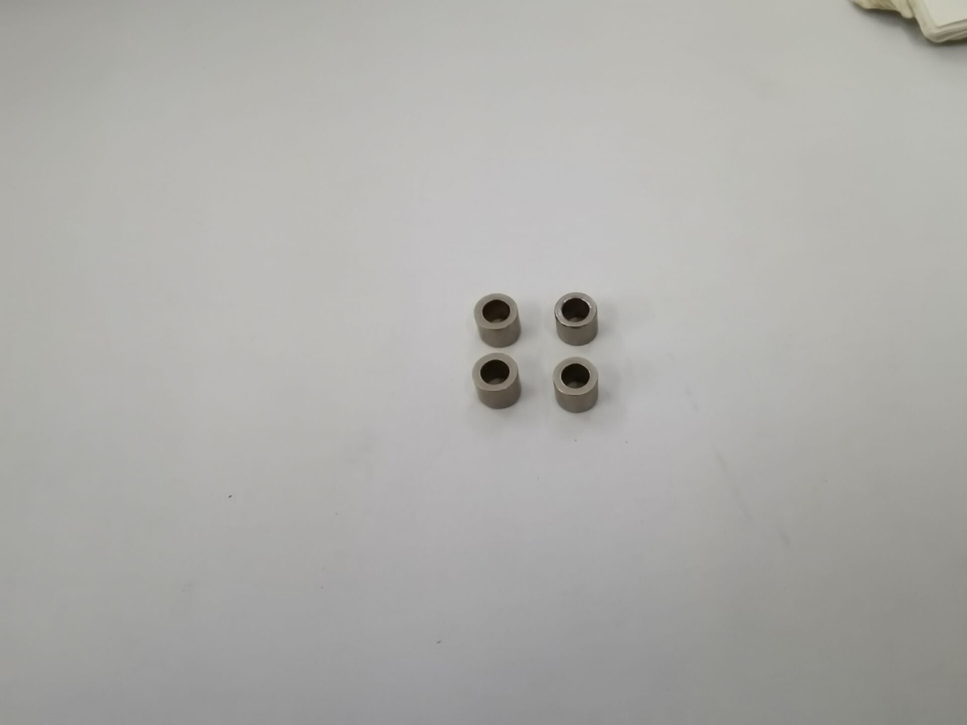 WLToys Bussning 5x4.2mm (2)