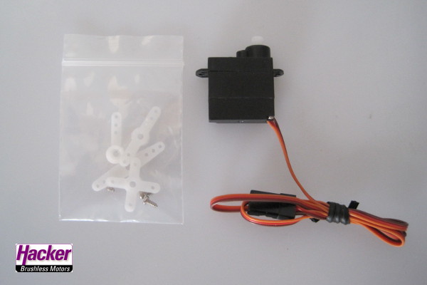 Hacker Me-163 Flügelservo