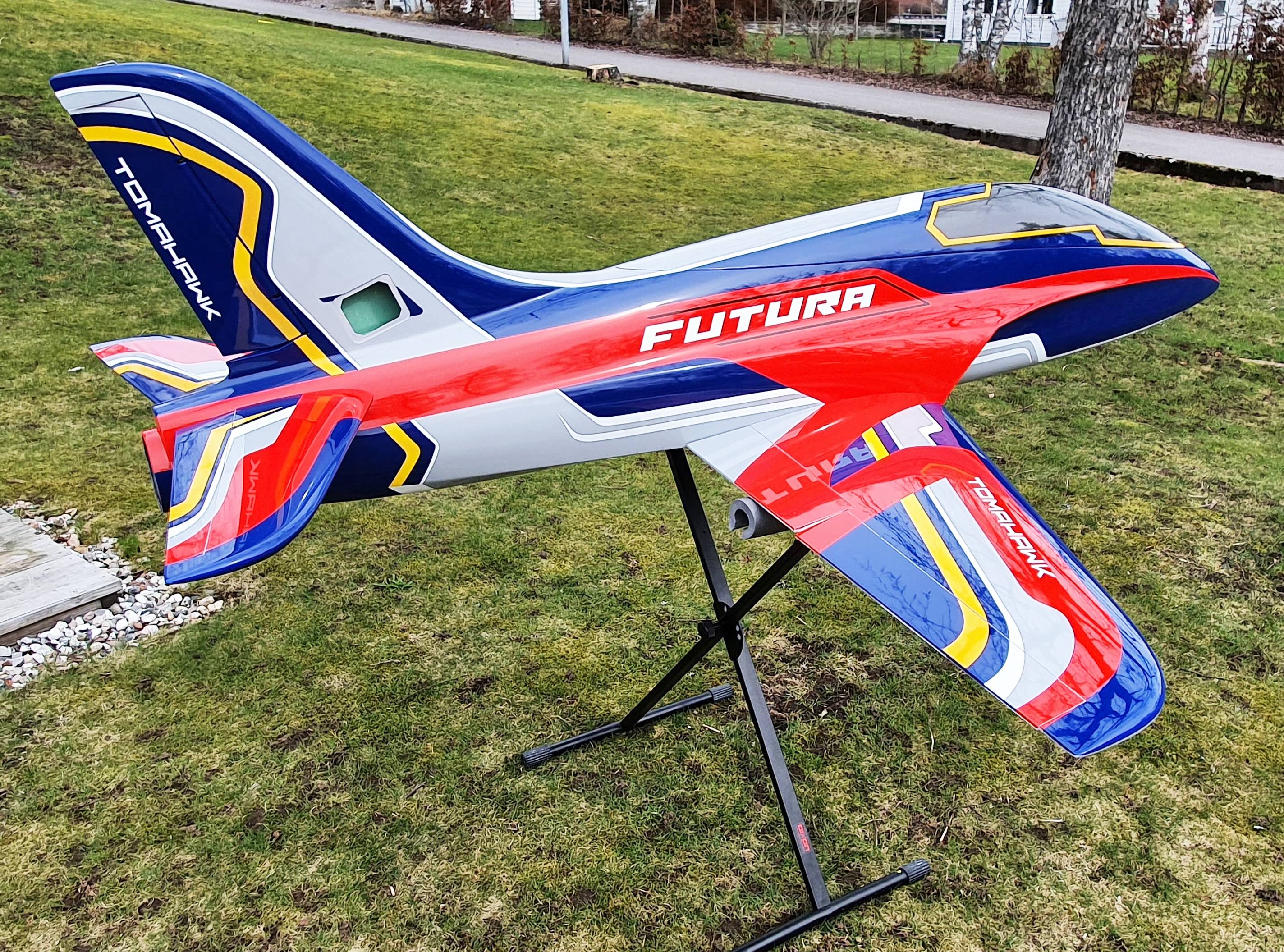 Tomahawk Futura 1.9m E Blue/Red Bokad!