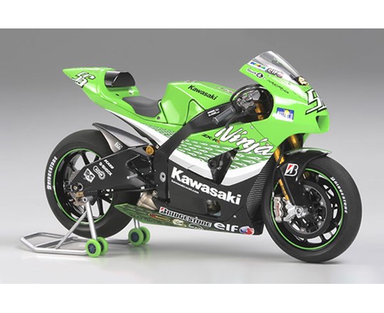 TAMIYA 14109 1/12 Kawasaki Ninja ZX-RR - 2