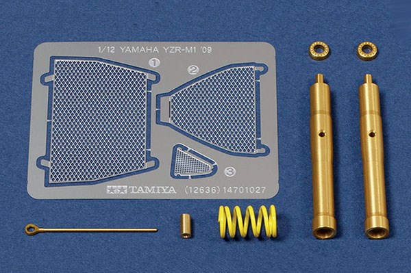 TAMIYA 12636 1/12 Yamaha YZR-M1 ´09 Front Fork