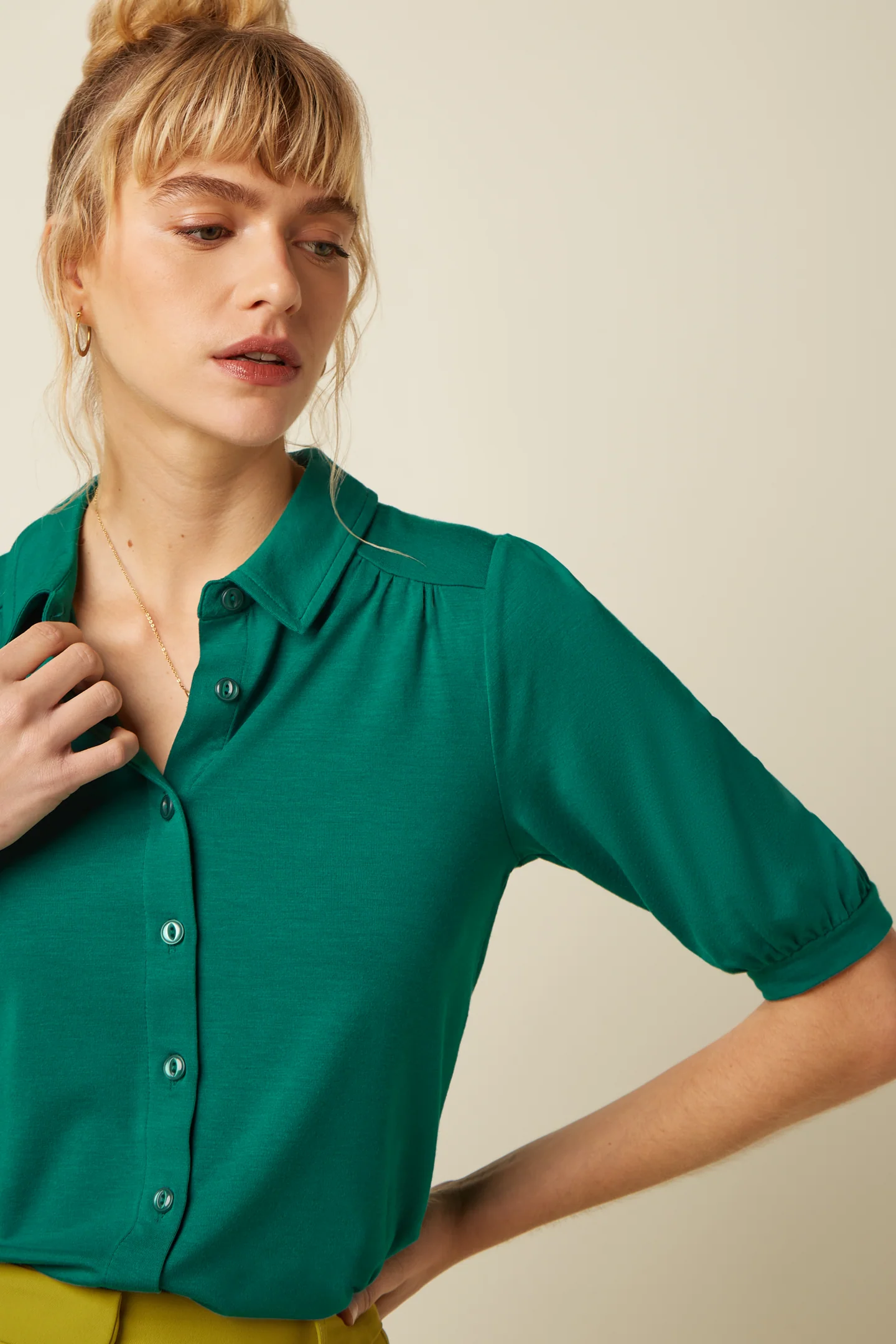 Carina Blouse Viscose ultra green - 3