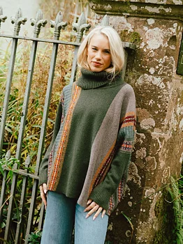 Monterose  merino wool poncho/sweater bracken