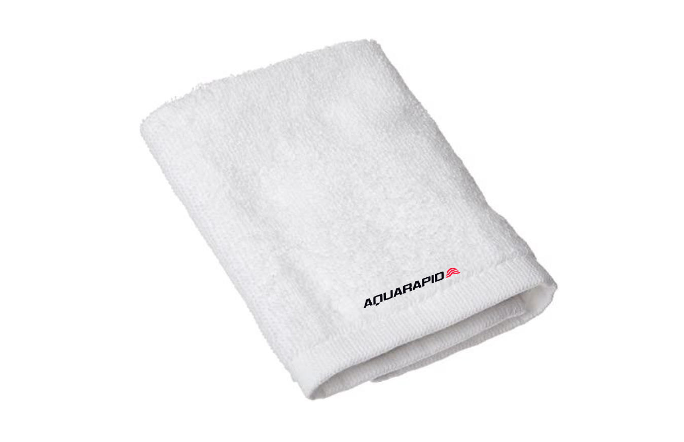 AQR towel white