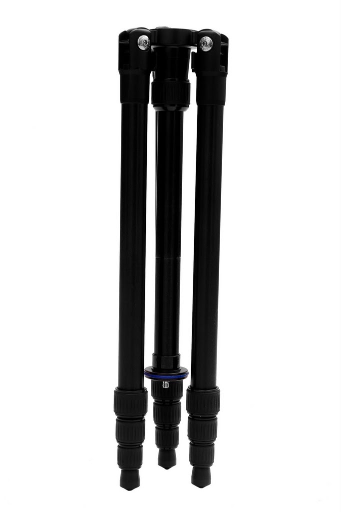 TSA-424 Ultimate Travel Tripod Aluminium - 2