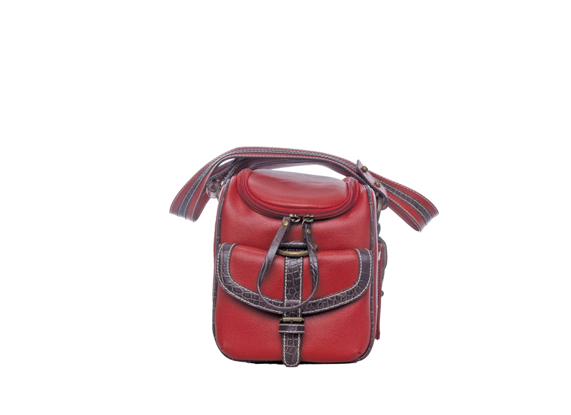 Jill-E Red small - 5