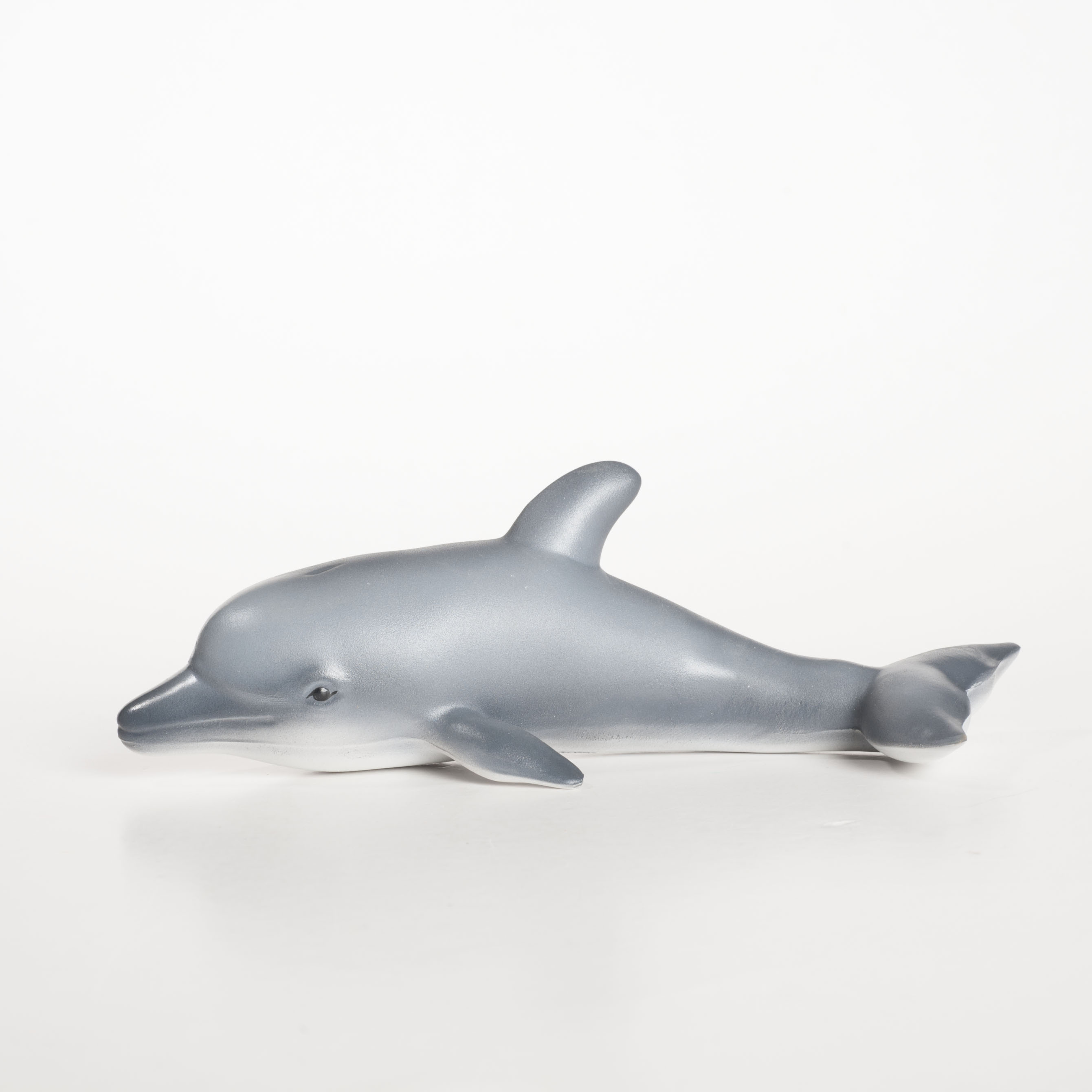 Delfin badleksak målad