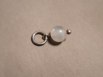Månadshänge-06, juni 6mm månsten , 925-silver