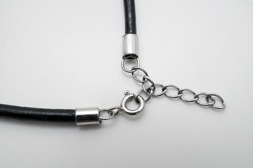 Läderhalsring 3mm svart 47+2,5= 49,5cm 925-silver