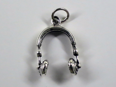 Headphones, pendant