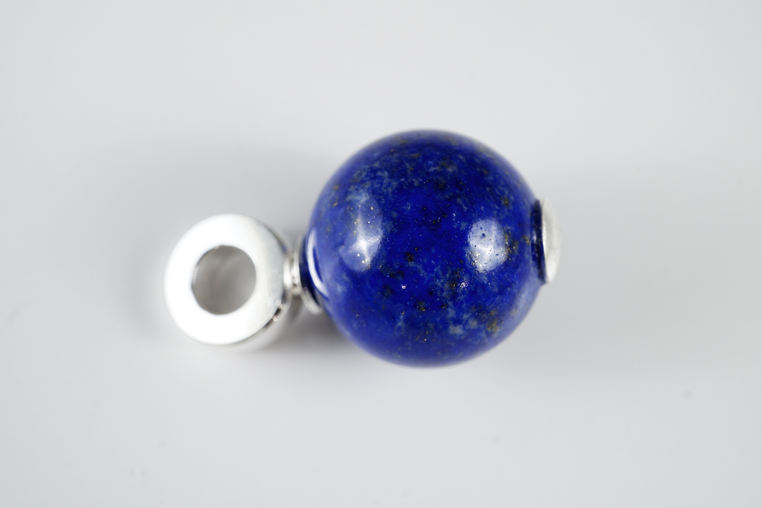 Lapis lazuli kula 14mm hänge med kraftig ögla ca. 3x9mm  925-silver