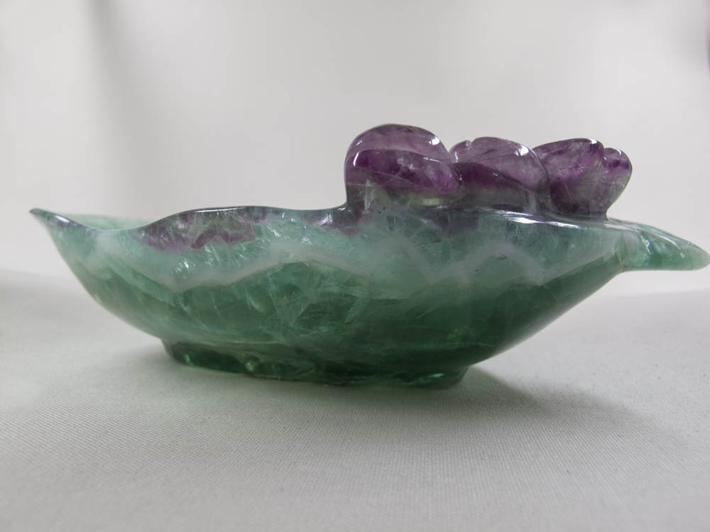 Bowl carved out of fluorite - 4