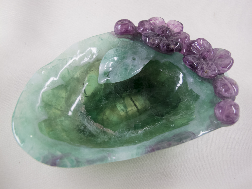 Bowl carved out of fluorite - 5