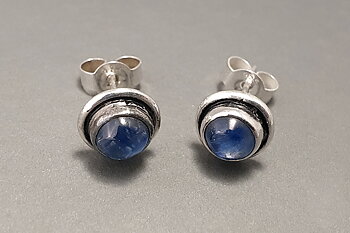 Örstick kyanit cab infattad med silverkant, 925-silver
