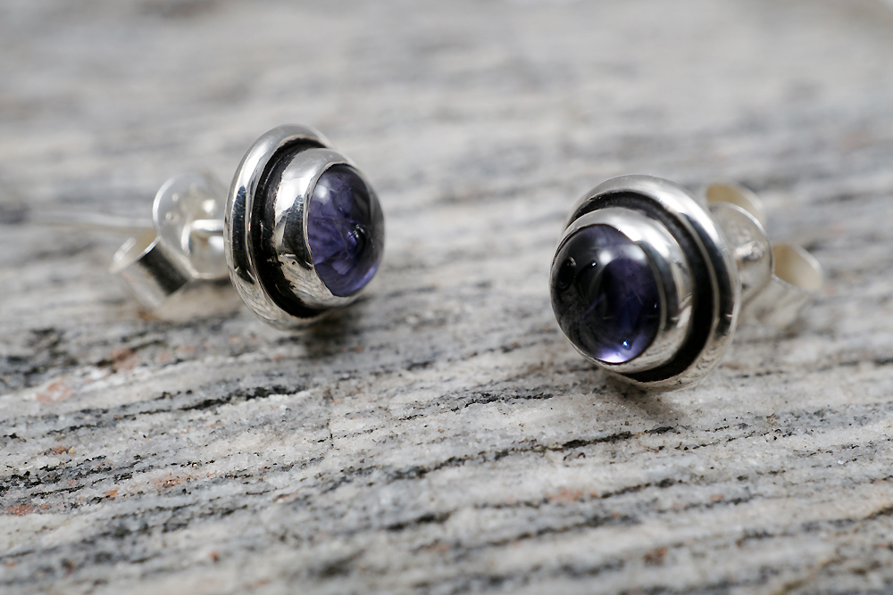 Cordierite/ Iolite ear stud approx. 5mm, 925-silver