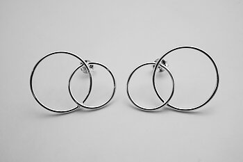 2 circles, earstick, sterling silver