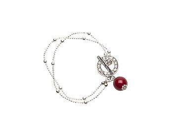 Pearls for Girls. Armband silverpläterat med röd kula